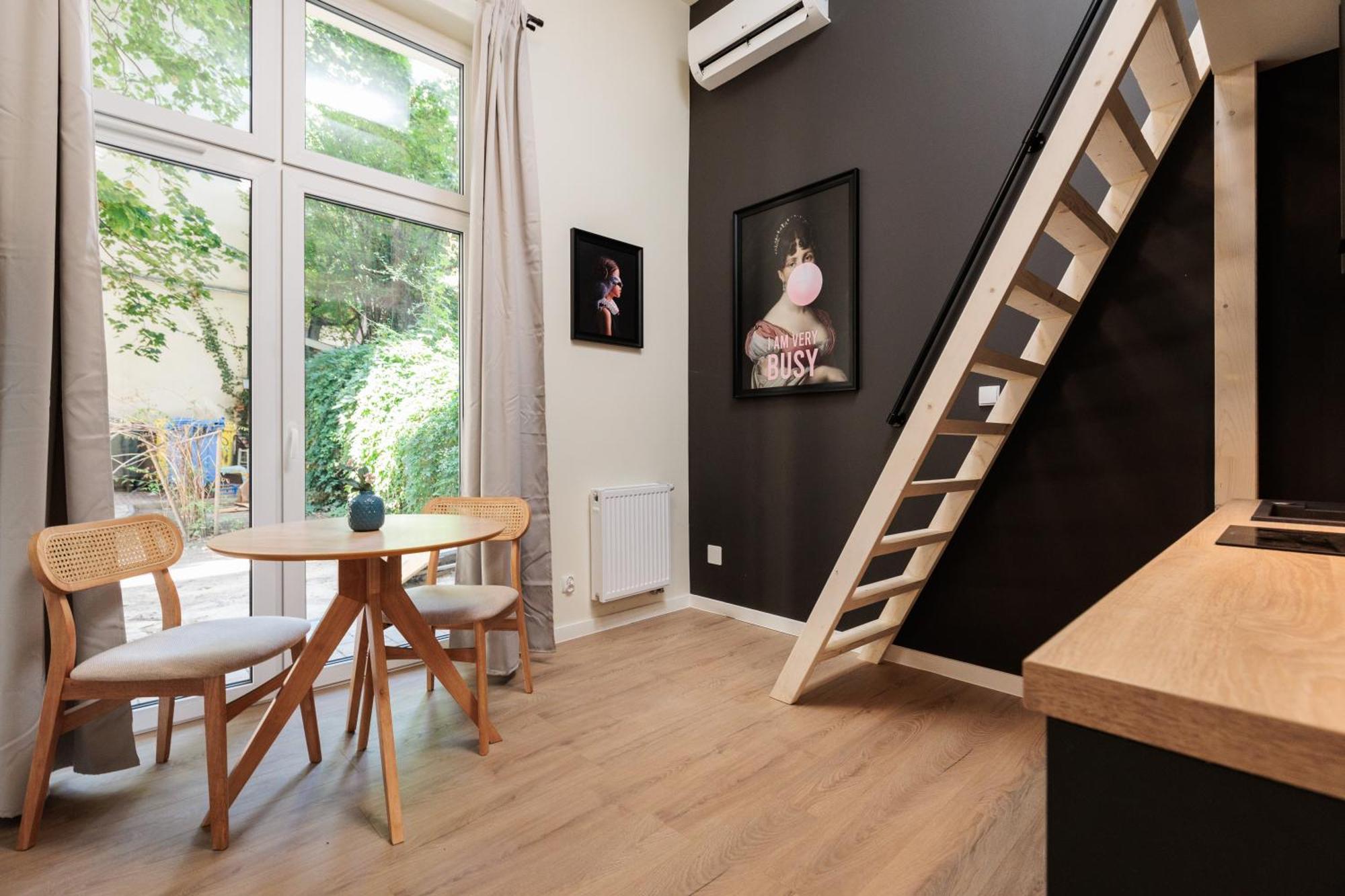 Krowoderska 55 - By Upstairs Krakow Bagian luar foto